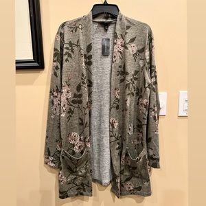 Lightweight floral duster cardigan from Lane Bryant NWT. Size 18/20